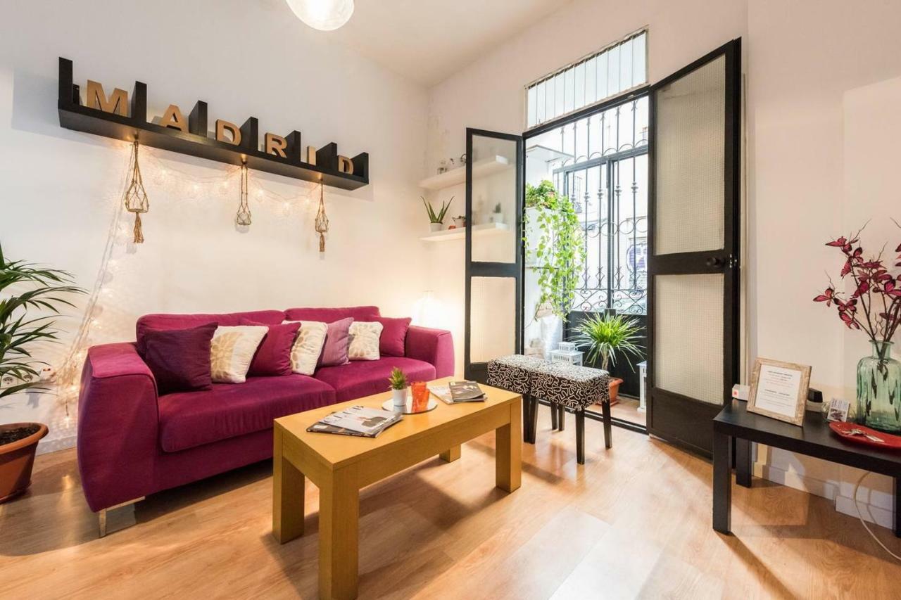 Apartamento En Calle Tres Peces Madrid Kültér fotó